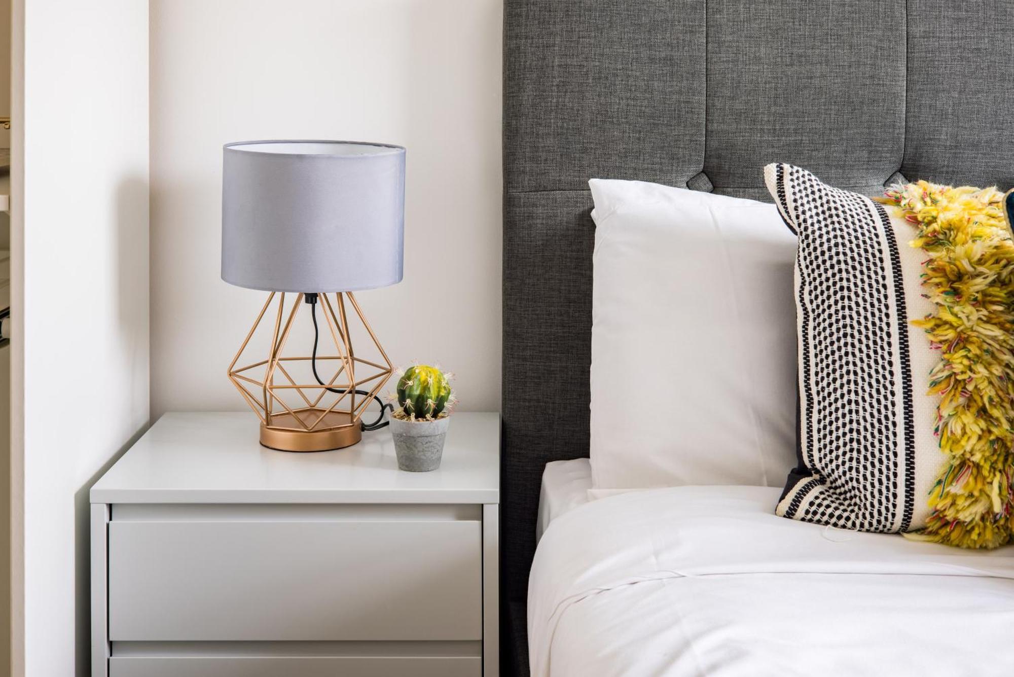 The Acton Luxury Apartment London Ngoại thất bức ảnh