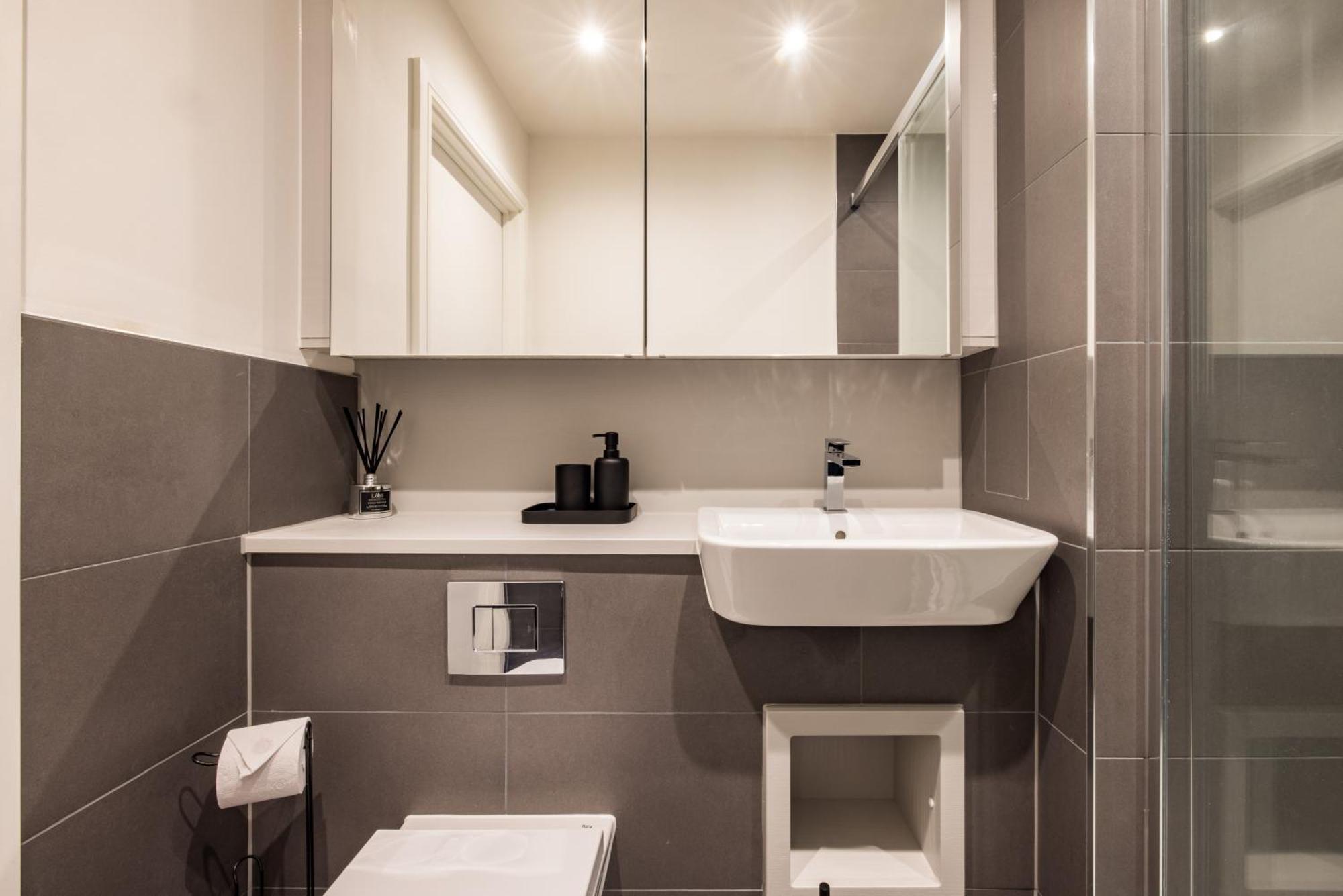 The Acton Luxury Apartment London Ngoại thất bức ảnh