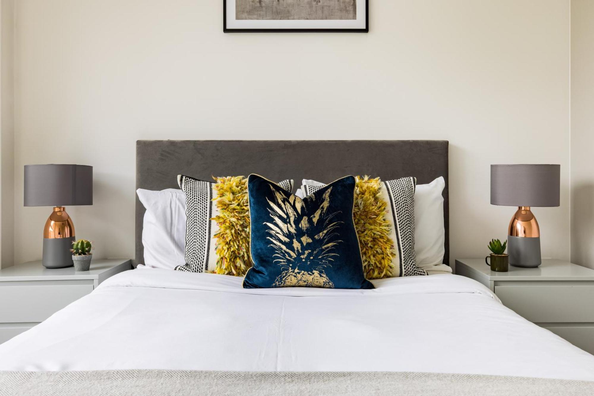 The Acton Luxury Apartment London Ngoại thất bức ảnh